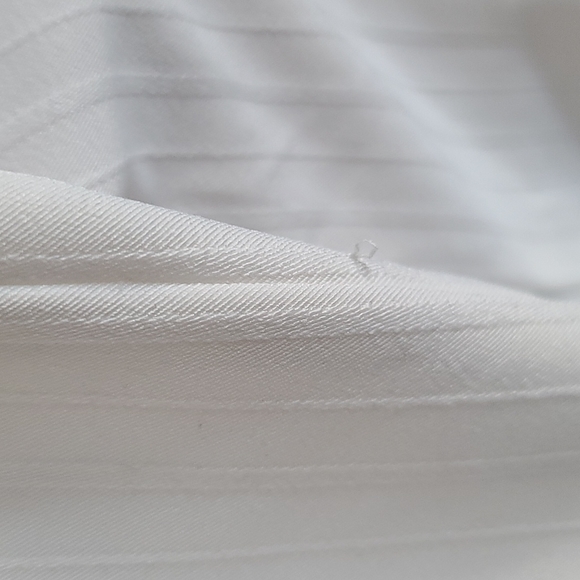 White Blazer Size Small - Picture 7 of 7